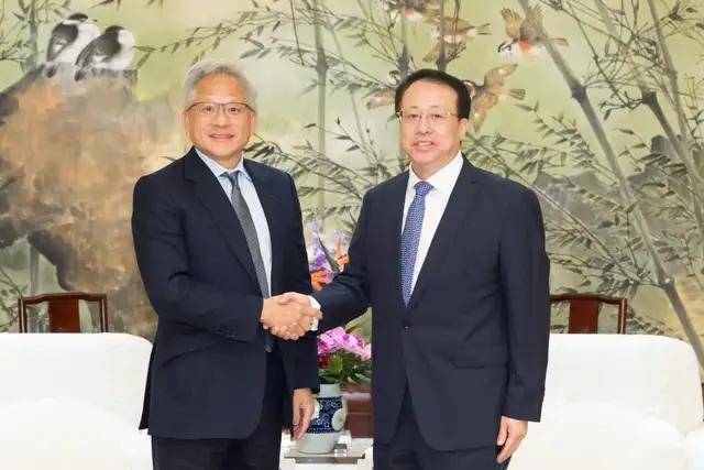 ex外汇平台开户流程印度艺人出演《街霸》真人影片达尔西姆 有咖喱味